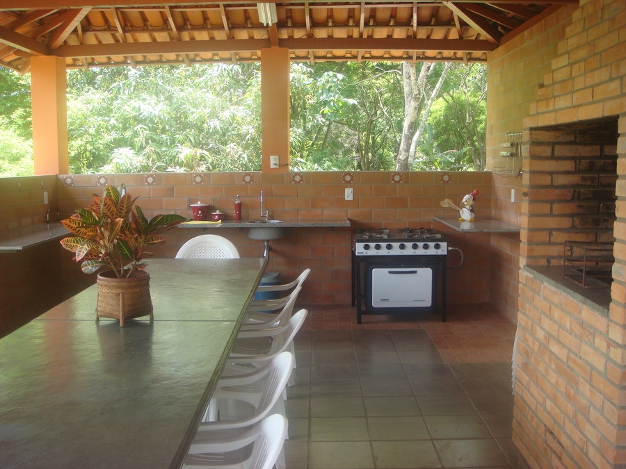 Área para Churrasco Área gourmet com churrasqueira em sítio para aluguel em Belo Horizonte